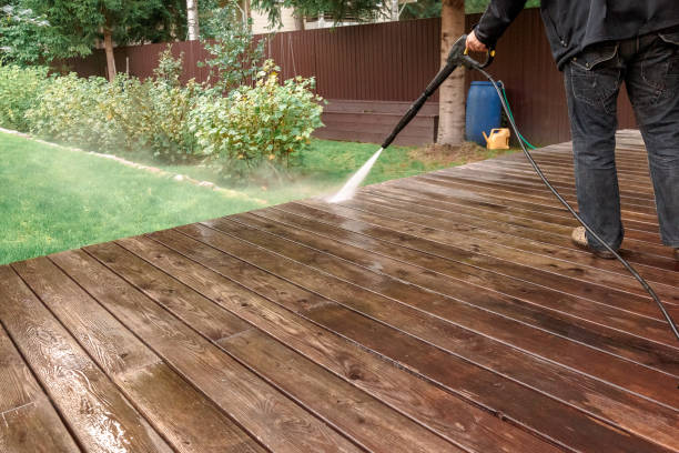 Best Pool Deck Cleaning  in Ocean Shores, WA